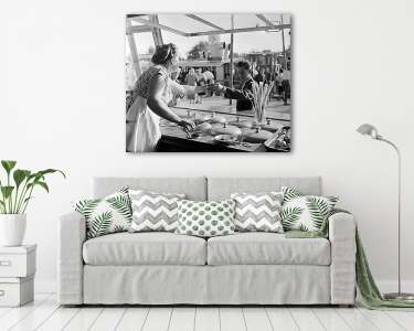 Siófoki kikötő, fagyi árus (1959) (vászonkép) - vászonkép, falikép otthonra és irodába