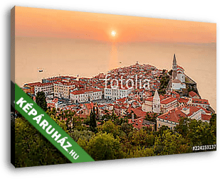 Romantic colorful sunset over picturesque old town Piran with sun on the background, Slovenia. Scenic panoramic view. - vászonkép 3D látványterv