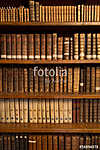 Livres dans une bibliothèque vászonkép, poszter vagy falikép