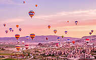 Hőlégballonok a csodás naplementében, Cappadocia vászonkép, poszter vagy falikép