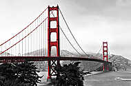 Golden Gate Bridge, piros pop fekete-fehér háttéren vászonkép, poszter vagy falikép