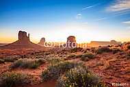 Monument Valley sunrise, AZ, USA vászonkép, poszter vagy falikép