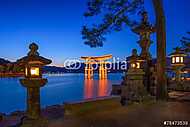 Itsukushima Schrein Miyajima-ban Japánban vászonkép, poszter vagy falikép