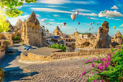 Hőlégballonok Törökországban, Cappadocia (keretezett kép) - vászonkép, falikép otthonra és irodába