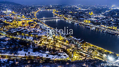 Budapest este madártávlatból (légifelvétel) (többrészes kép) - vászonkép, falikép otthonra és irodába