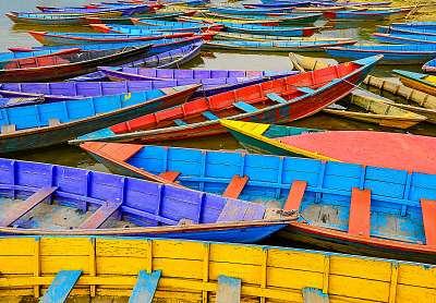 Régi színes csónakok - fekvő (fotótapéta) - vászonkép, falikép otthonra és irodába