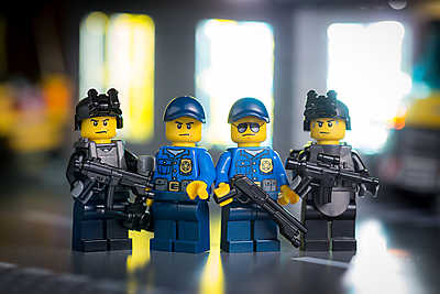 LEGO Characters - Rettenthetetlenek (többrészes kép) - vászonkép, falikép otthonra és irodába