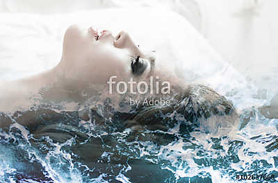 Double exposure of girl profile portrait and sea foam texture (keretezett kép) - vászonkép, falikép otthonra és irodába