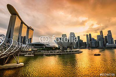 Szingapúr város látképe napnyugtakor. (többrészes kép) - vászonkép, falikép otthonra és irodába