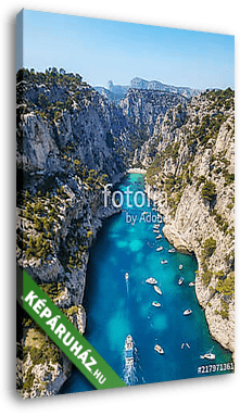 Yachts at the sea in France. Aerial view of luxury floating boat on transparent turquoise water at sunny day. Summer seascape fr - vászonkép 3D látványterv