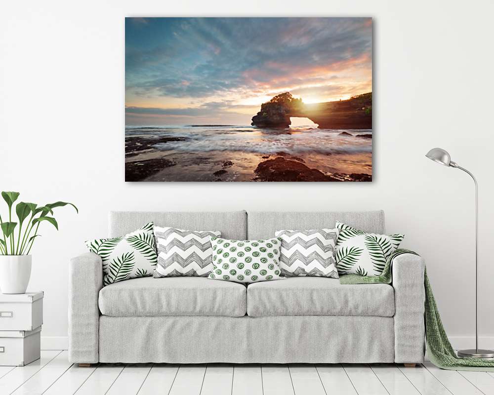 Pura Batu Bolong templom, Lombok, Indonézia (keretezett kép) - vászonkép, falikép otthonra és irodába