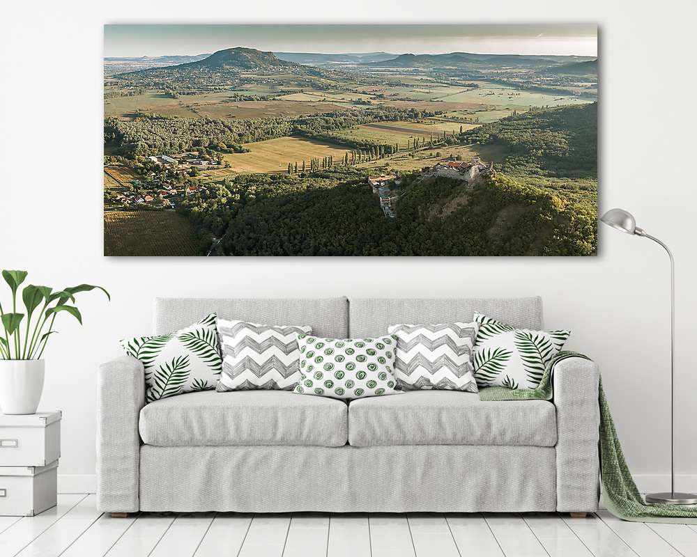 Gyönyörű látkép a Szigligeti-várral - vászonkép, falikép vásárlás Gyönyörű látkép a Szigligeti-várral (vászonkép) - vászonkép, falikép otthonra és irodába