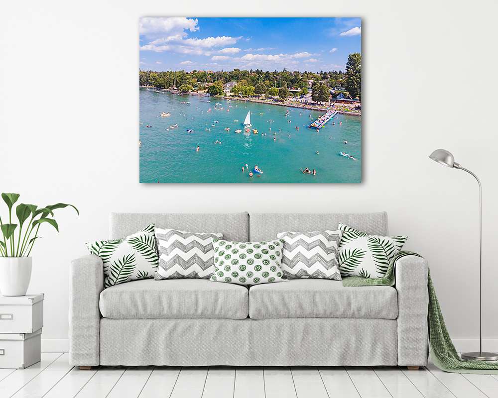 Balatoni strand, légifotó - vászonkép, falikép vásárlás Balatoni strand, légifotó (vászonkép) - vászonkép, falikép otthonra és irodába