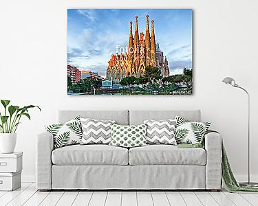 BARCELONA, SPAIN - FEBRUARY 10: La Sagrada Familia - the impress (vászonkép) - vászonkép, falikép otthonra és irodába