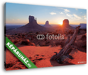 Monument Valley napfelkeltével - vászonkép 3D látványterv
