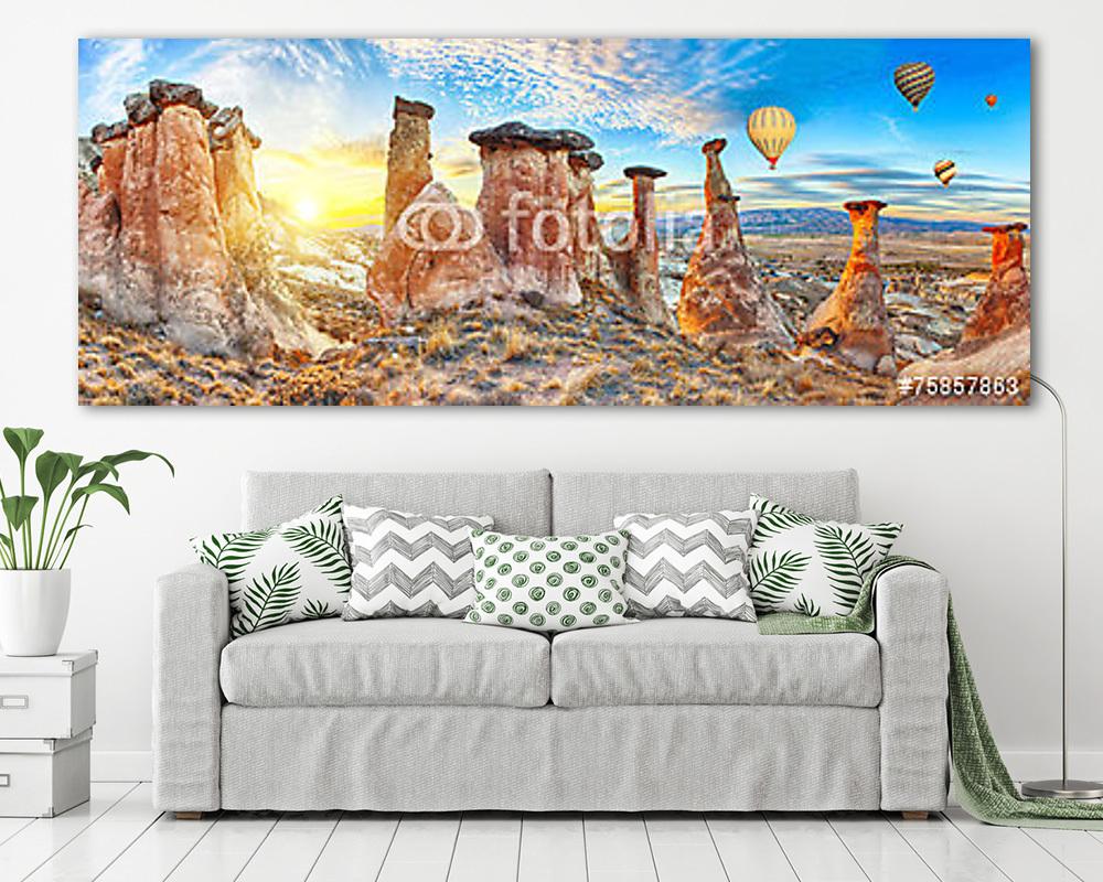 Cappadocia egyedülálló világa - vászonkép, falikép vásárlás Cappadocia egyedülálló világa (vászonkép) - vászonkép, falikép otthonra és irodába