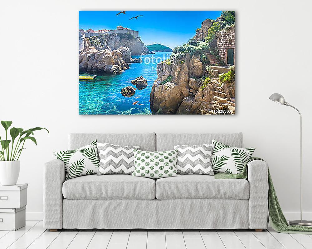 Adriatic sea bay Dubrovnik. / Marble hidden bay in old city center of famous town Dubrovnik, scenery of Game of Thrones, Croatia (keretezett kép) - vászonkép, falikép otthonra és irodába