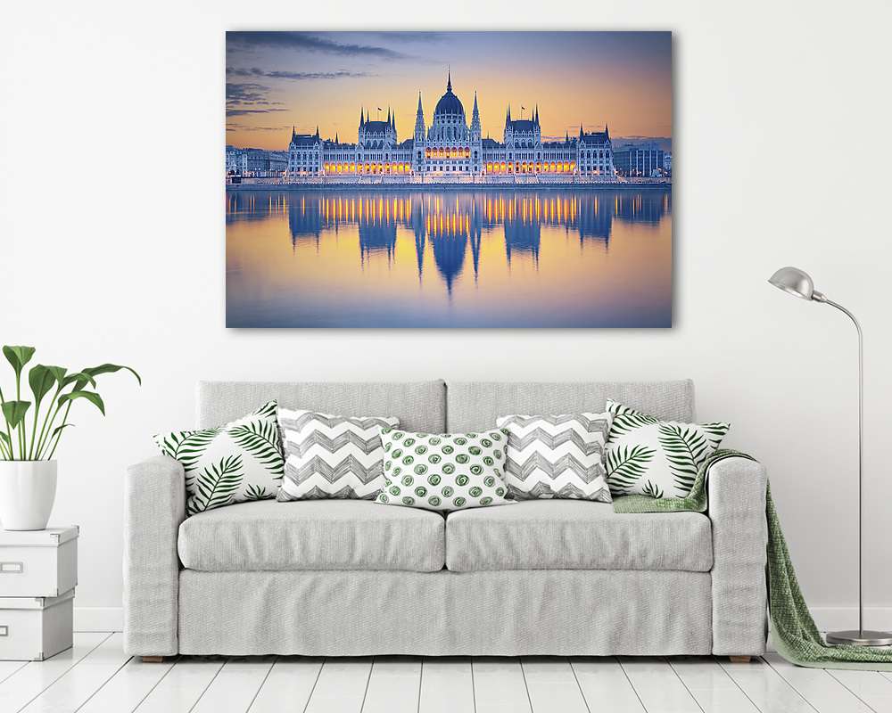 Magyar Parlament épülete a Duna-folyó tükröződésében Budapesten (többrészes kép) - vászonkép, falikép otthonra és irodába