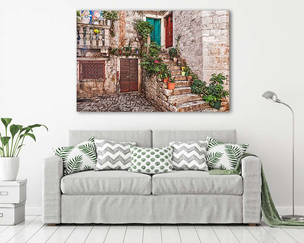 Mediterrán utcarészlet Trogirban (fotótapéta) - vászonkép, falikép otthonra és irodába