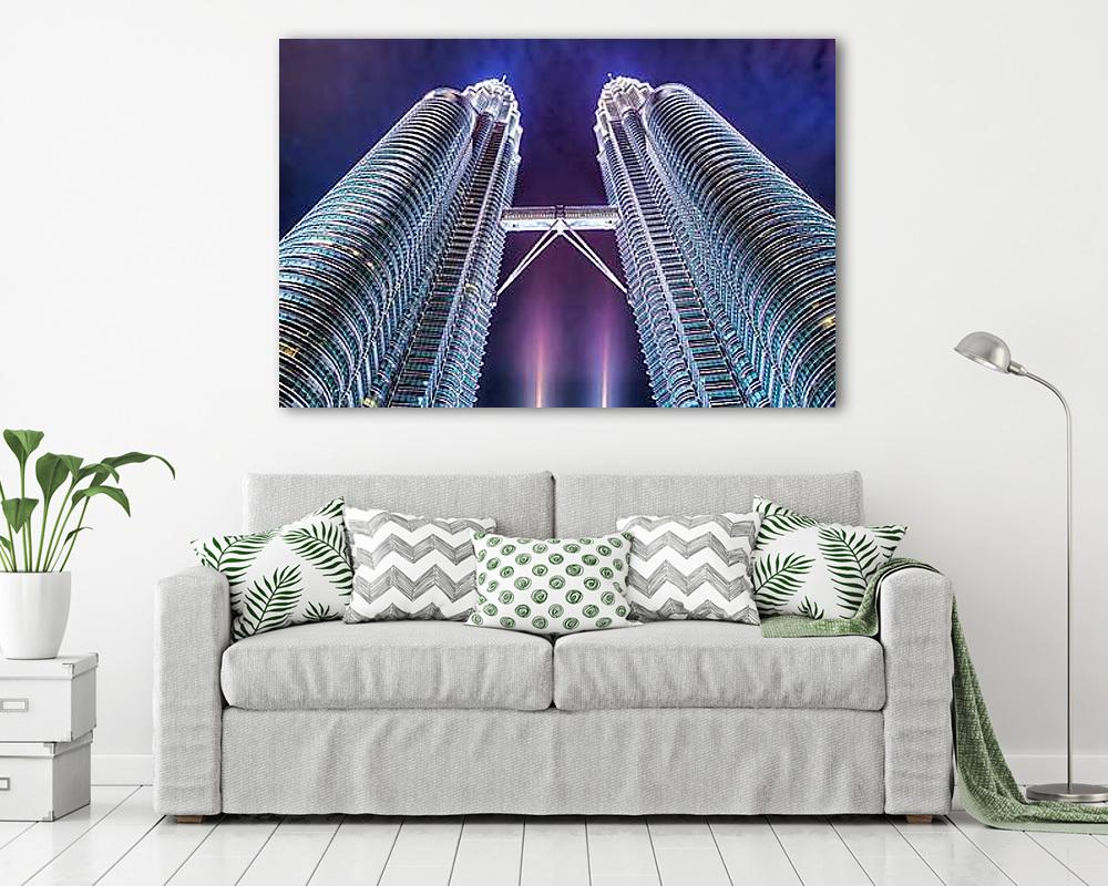Petronas-tornyok, Kuala Lumpur, Malajzia - vászonkép, falikép vásárlás Petronas-tornyok, Kuala Lumpur, Malajzia (vászonkép) - vászonkép, falikép otthonra és irodába