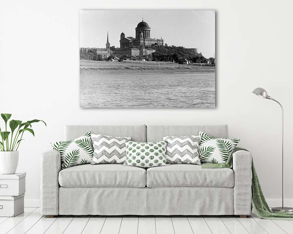 Esztergomi Bazilika a Dunáról nézve (1952) (fotótapéta) - vászonkép, falikép otthonra és irodába