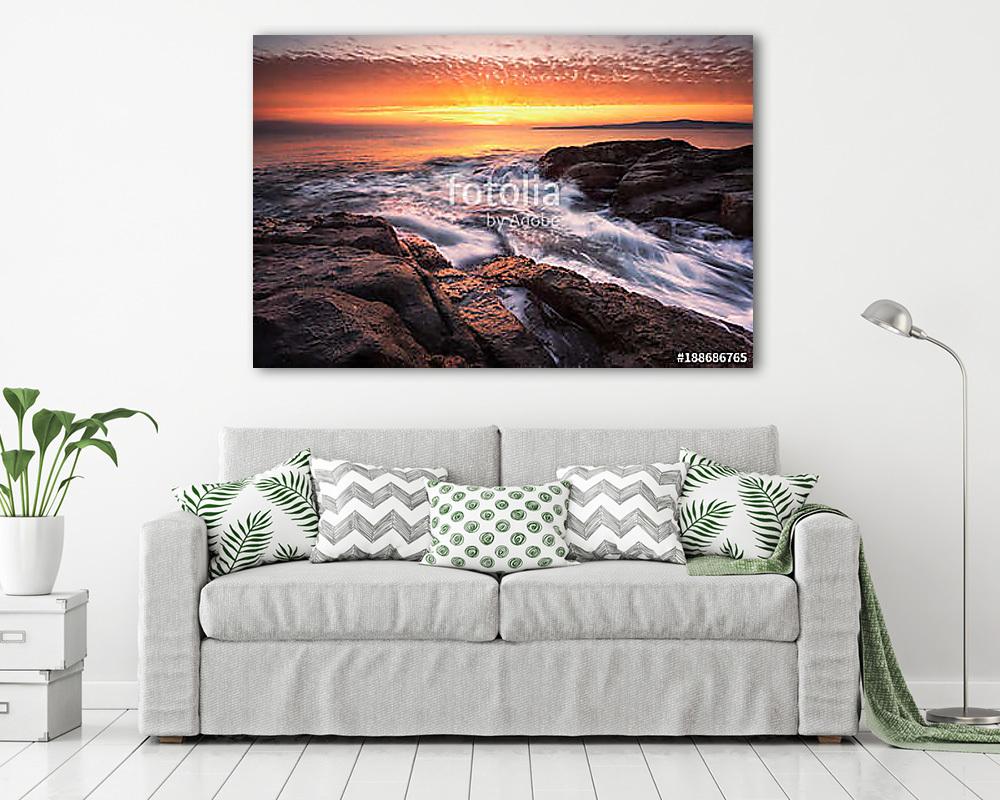 Dawn above the rocks /
Sea sunrise at the rocky Black Sea coast - vászonkép, falikép vásárlás Dawn above the rocks /
Sea sunrise at the rocky Black Sea coast (fotótapéta) - vászonkép, falikép otthonra és irodába