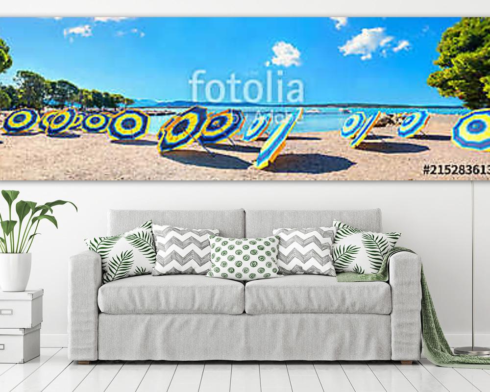 Beach in Crikvenica town. Kvarner bay, Croatia (vászonkép) - vászonkép, falikép otthonra és irodába