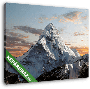 Ama Dablam az Everest Base Camp felé vezető úton - vászonkép 3D látványterv