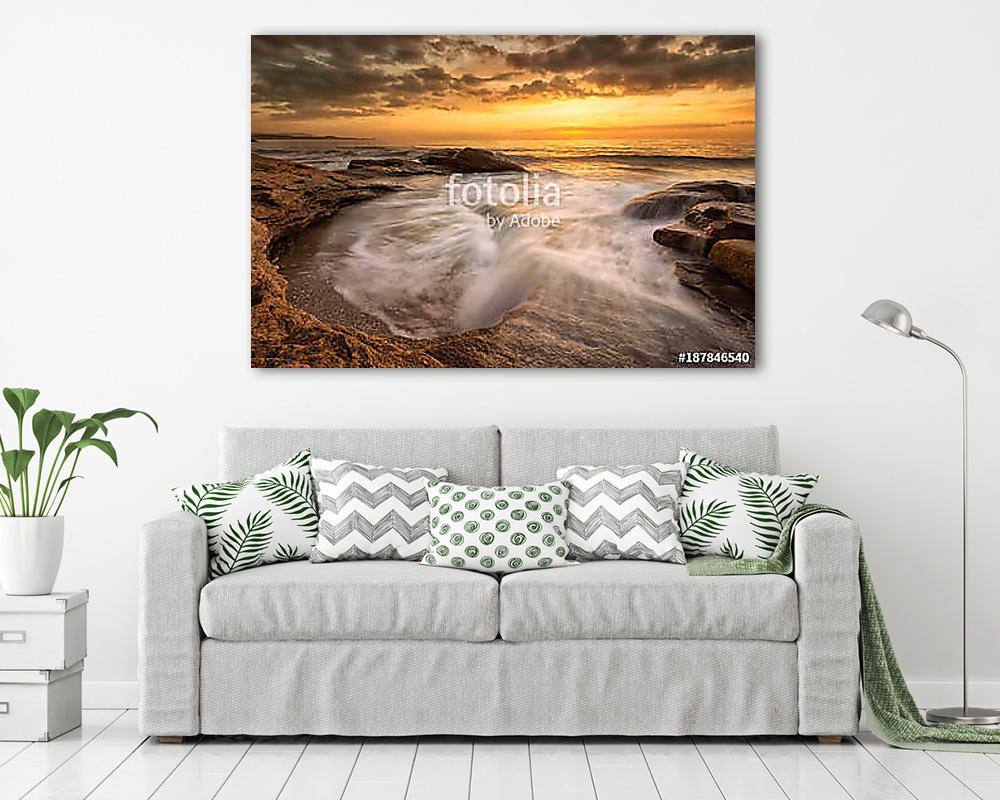 Rocky sunrise /
A beautiful view with first rays at a rocky Bla - vászonkép, falikép vásárlás Rocky sunrise /
A beautiful view with first rays at a rocky Bla (fotótapéta) - vászonkép, falikép otthonra és irodába