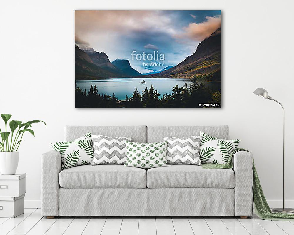 Wild Goose Island under colorful clouds. Glacier National Park, - vászonkép, falikép vásárlás Wild Goose Island under colorful clouds. Glacier National Park, (vászonkép) - vászonkép, falikép otthonra és irodába