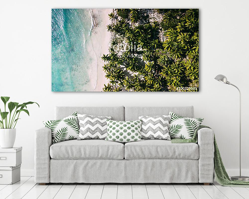 Left ocean and right palms. Middle beach (vászonkép) - vászonkép, falikép otthonra és irodába