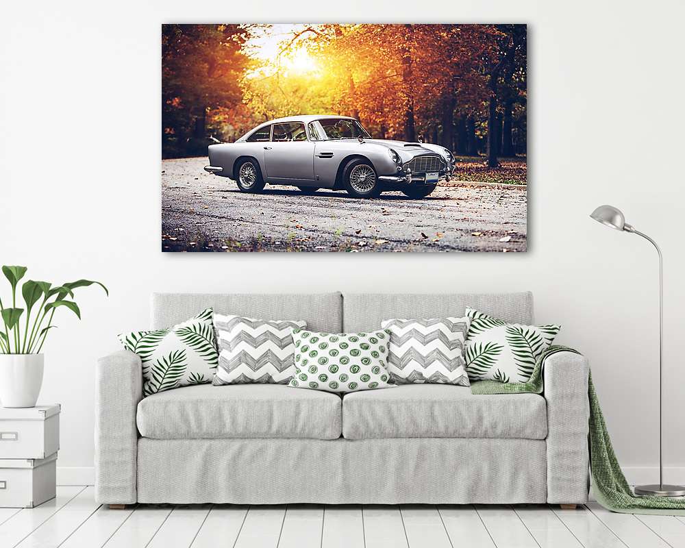 Aston Martin DB5 az őszi erdőben - vászonkép, falikép vásárlás Aston Martin DB5 az őszi erdőben (vászonkép) - vászonkép, falikép otthonra és irodába