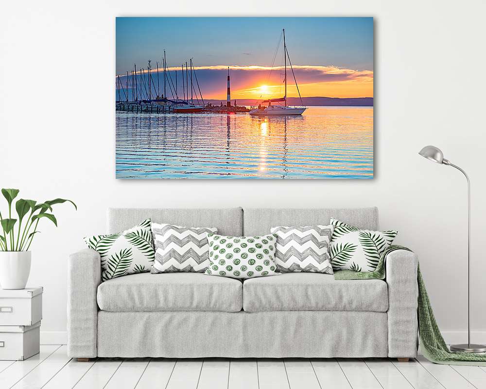 Vitorlás a Balatonon, naplementében (poszter) - vászonkép, falikép otthonra és irodába