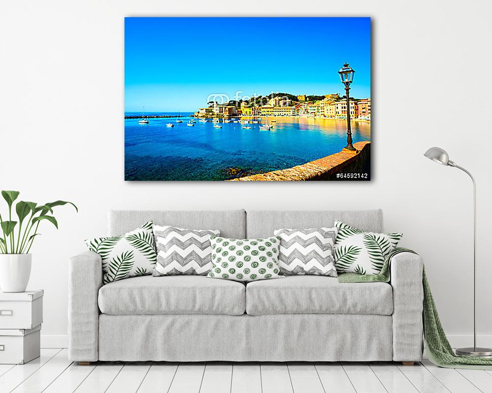 Sestri Levante, csendes öböl tengeri kikötő, utcai lámpa és stra - vászonkép, falikép vásárlás Sestri Levante, csendes öböl tengeri kikötő, utcai lámpa és stra (vászonkép) - vászonkép, falikép otthonra és irodába