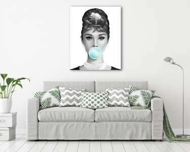 Audrey Hepburn kék rágógumit fúj, fekete-fehér (4:5 arány)  (vászonkép) - vászonkép, falikép otthonra és irodába