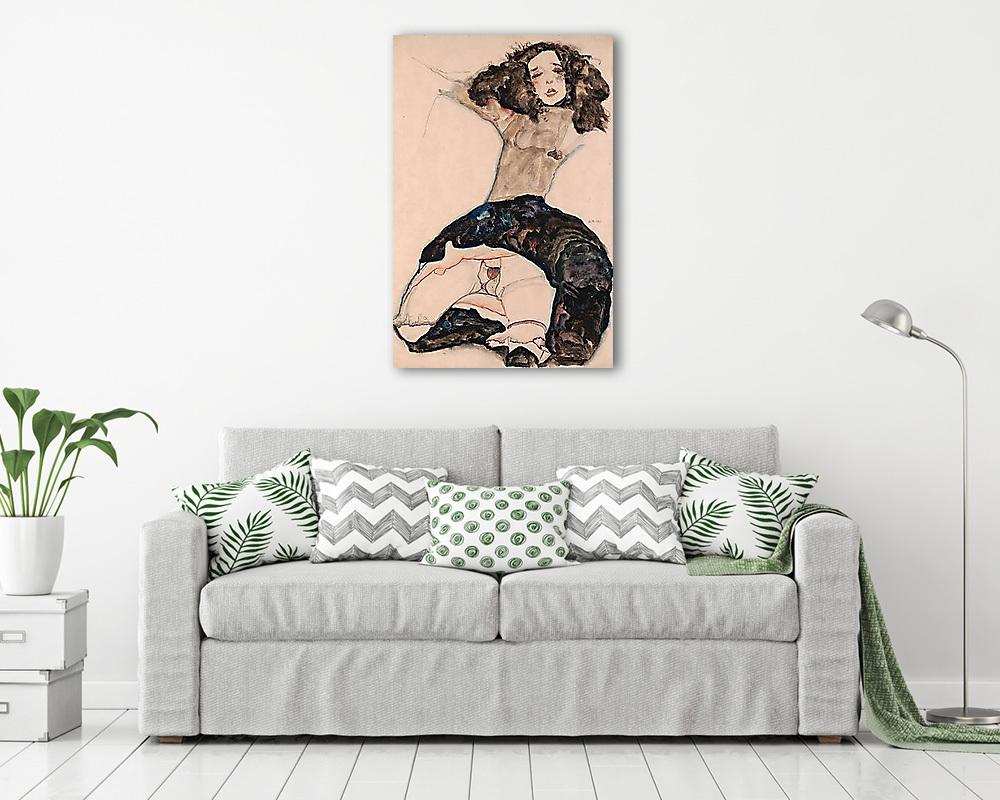 Fekete hajú lány, felhúzott szoknyával (bögre) - vászonkép, falikép otthonra és irodába