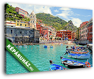 Színes kikötő a Vernazza-ban, Cinque Terre, Olaszország - vászonkép 3D látványterv