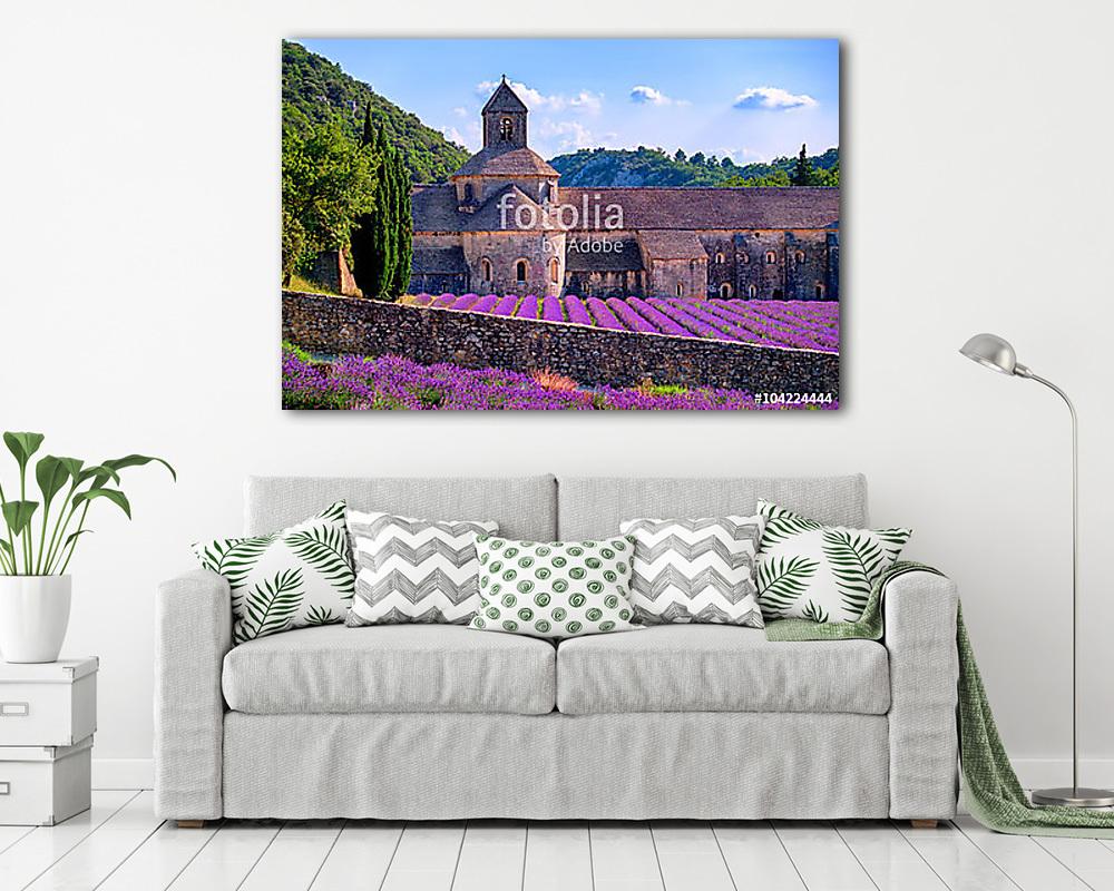 Levendulaföldek a Senanque kolostorban, Provence, Franciaország - vászonkép, falikép vásárlás Levendulaföldek a Senanque kolostorban, Provence, Franciaország (vászonkép) - vászonkép, falikép otthonra és irodába