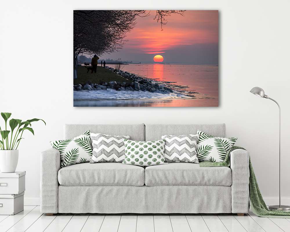Téli naplemente a Balaton partján. - vászonkép, falikép vásárlás Téli naplemente a Balaton partján. (többrészes kép) - vászonkép, falikép otthonra és irodába