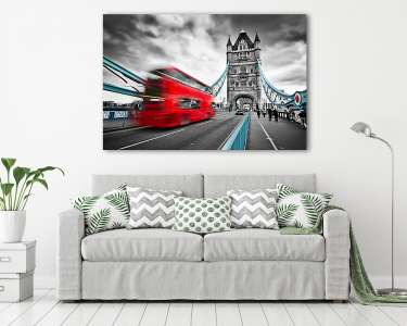 Vörös busz a Tower Bridge-en Londonban, az Egyesült Királyságban (vászonkép) - vászonkép, falikép otthonra és irodába