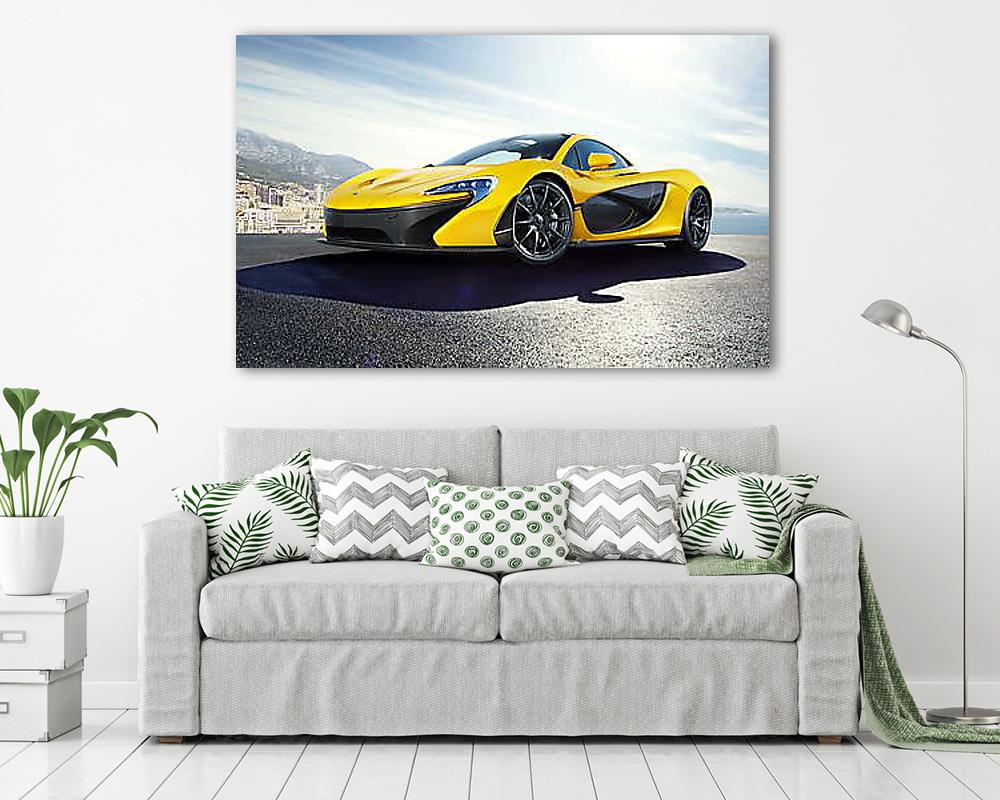 McLaren P1 Yellow View Front (keretezett kép) - vászonkép, falikép otthonra és irodába