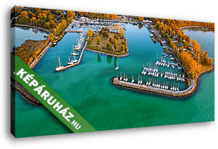 Balatoni kikötő, drónfotó  - vászonkép 3D látványterv
