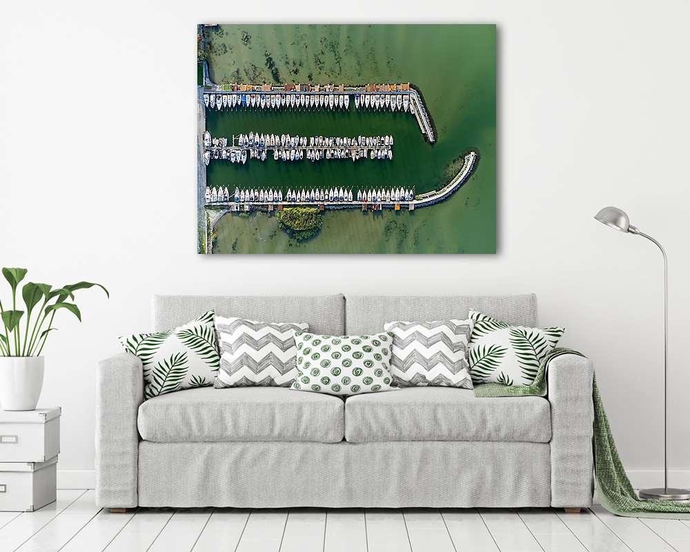 A kikötő (Balatonlelle) (keretezett kép) - vászonkép, falikép otthonra és irodába