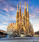 BARCELONA, SPAIN - FEB 10: View of the Sagrada Familia, a large vászonkép, poszter vagy falikép
