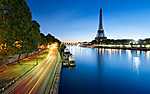 Szajna az Eiffel- torony tövében (id: 3259) tapéta