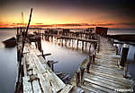 Ősi halászkikötő meleg és gyönyörű naplementével vászonkép, poszter vagy falikép