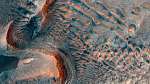 Sziklák és kövek a Noctis labirintus lejtőin, Mars felszín (id: 22062) vászonkép