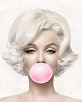 Marilyn Monroe rózsaszín rágógumit fúj, színes (4:5 arány) (id: 21280) többrészes vászonkép