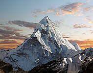 Ama Dablam az Everest Base Camp felé vezető úton vászonkép, poszter vagy falikép