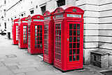 Londonban telefonos fülkék sorban színkulcsként vászonkép, poszter vagy falikép